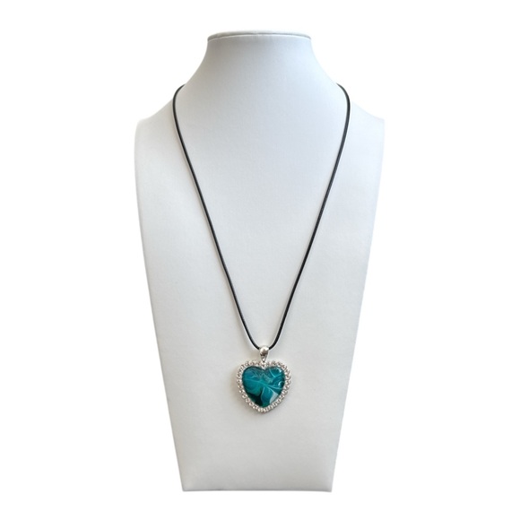 Handmade Teal and Green Fluid Art Heart Pendant Necklace by Svetlana Yeung - Picture 3 of 9